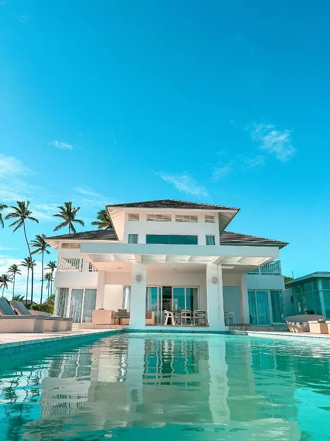 Peninsula Esmeralda Luxury Villas بويرتو بلاتا