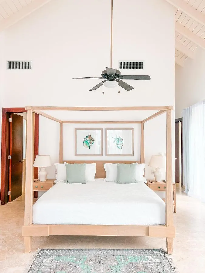 Peninsula Esmeralda Luxury Villas بويرتو بلاتا